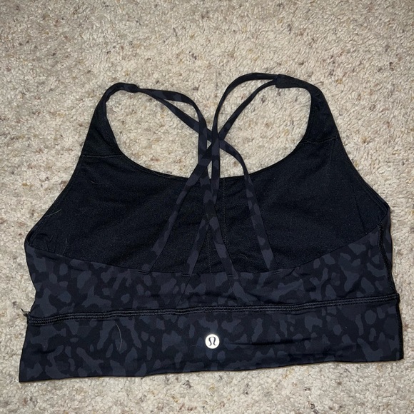 Grey camo
Lululemon Wunder Train Bra - size 10 - Picture 5 of 6